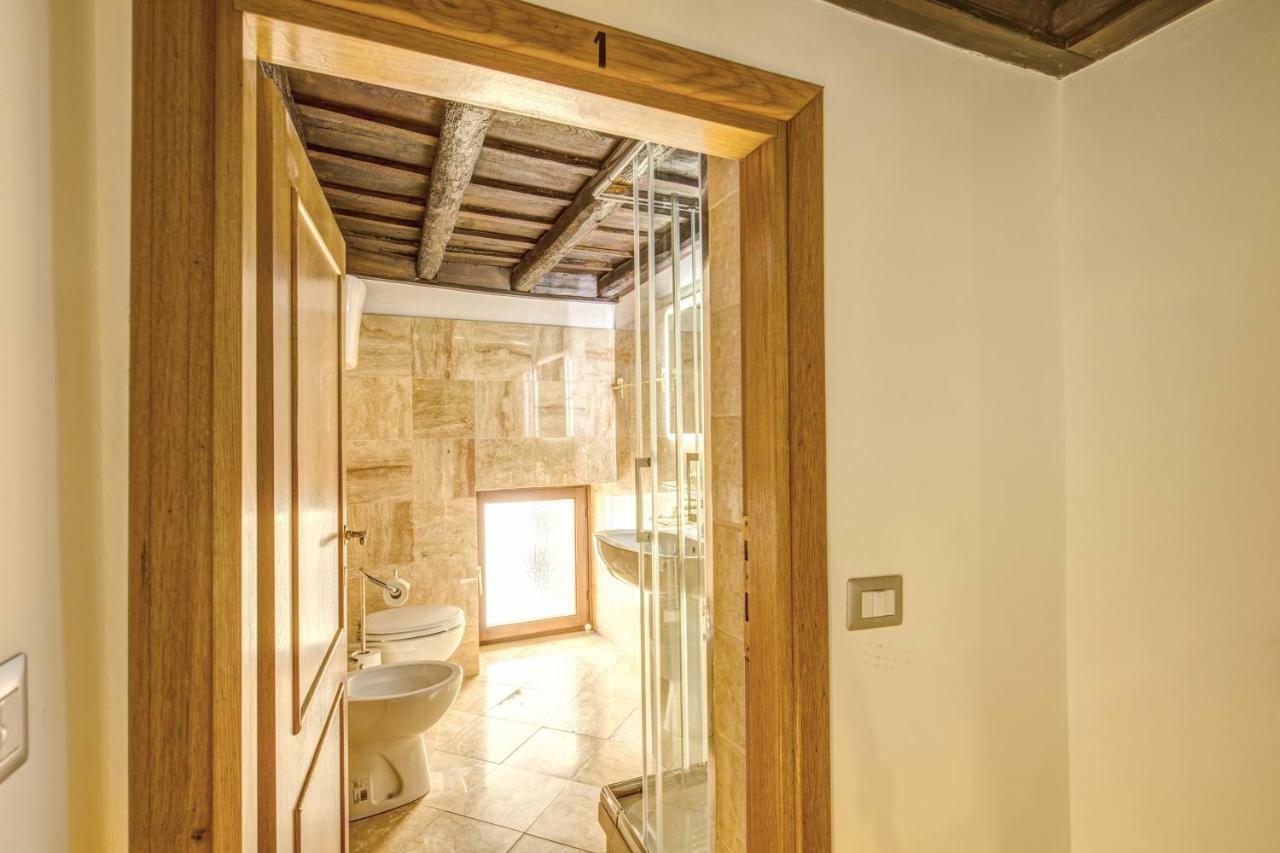 Via Sistina - Within Walking Distance Of Everything *