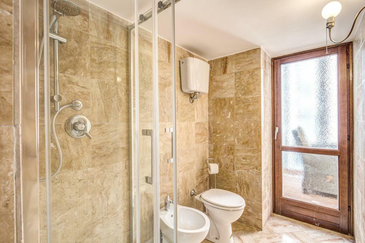 Via Sistina - Within Walking Distance Of Everything *