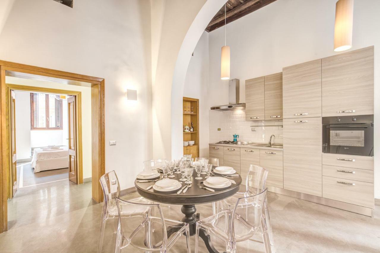 Via Sistina - Within Walking Distance Of Everything Apartment